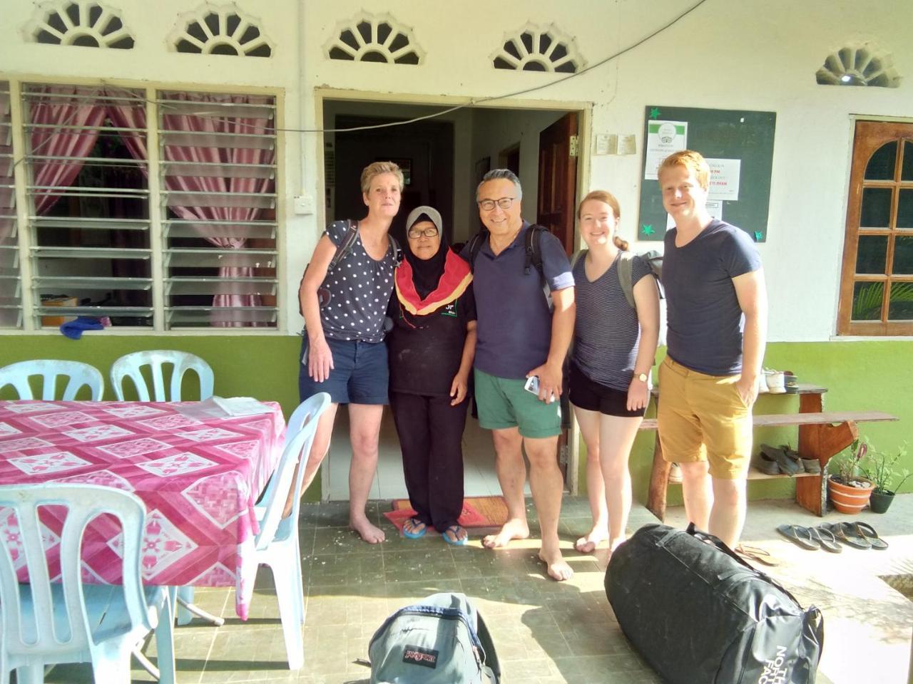 Delimah Guesthouse Kuala Tahan Exterior foto